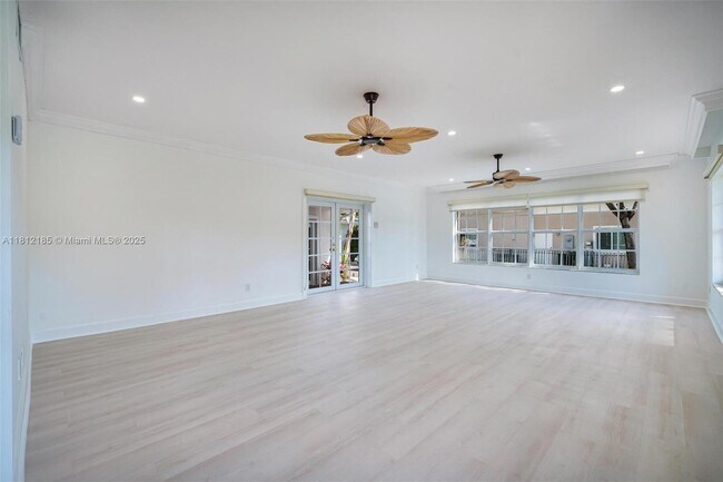 Building Photo - 1457 Certosa Ave