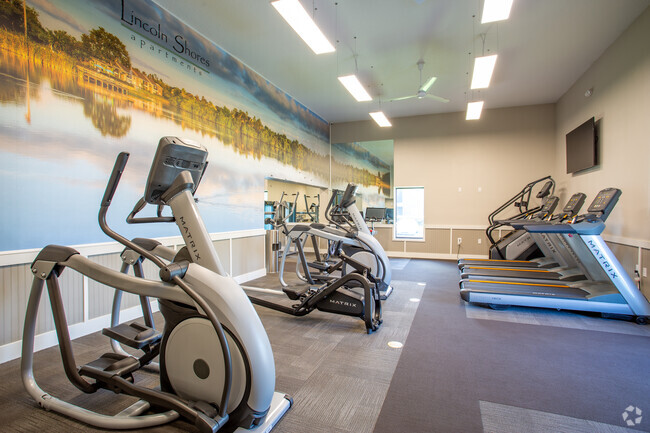 Fitness Center - Lincoln Shores Apartments