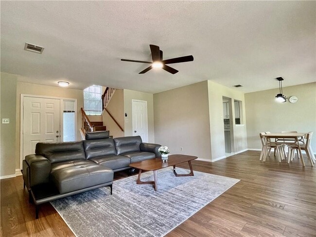 Building Photo - 8905 Bridgewood Trail