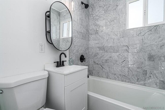 Foto del edificio - 4263 33rd St