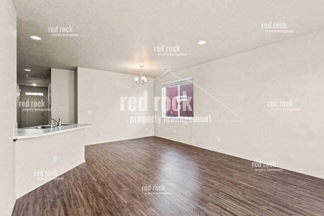 Foto del edificio - 304 S Marigold Ln