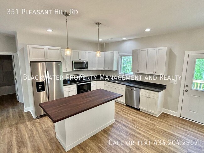 Foto del edificio - 351 Pleasant Hill Rd