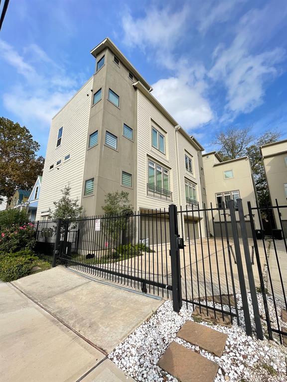 2903 Gillespie St, Houston, TX 77020 House Rental in Houston, TX