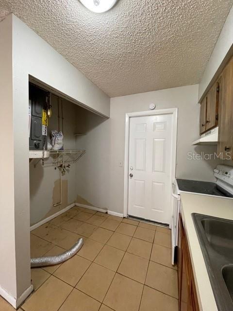 Building Photo - 1083 Old S Dr