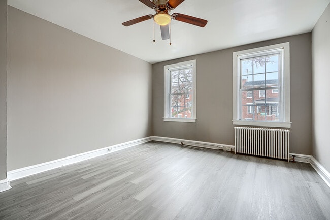 Dormitorio 1 o estudio - 4243 Shamrock Ave