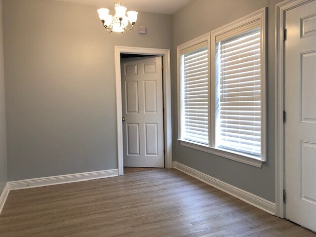 Foto del edificio - 580 Peyton Dr