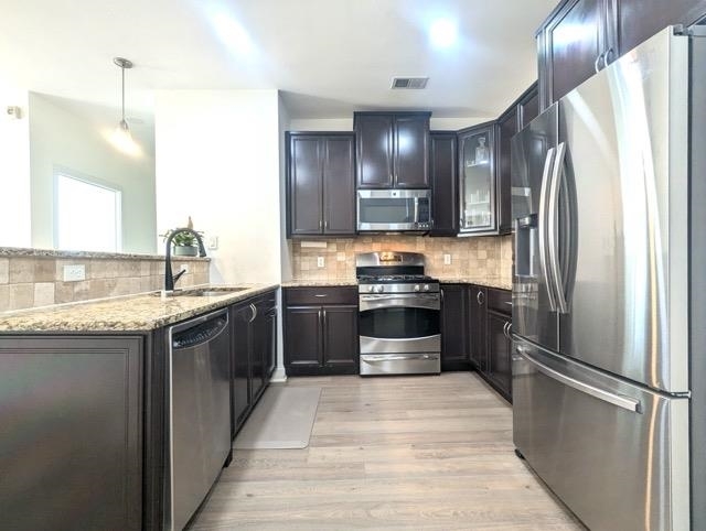 Foto principal - 443 2nd St