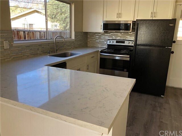 Building Photo - 125 El Toro Ct