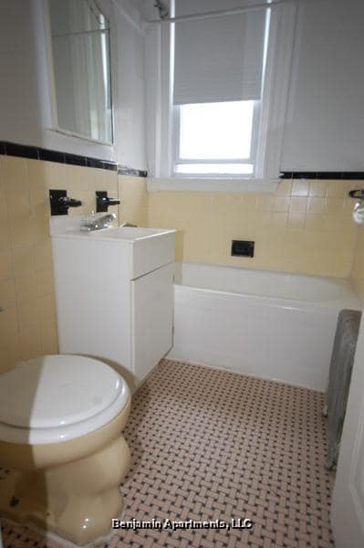 Foto del edificio - 1334 Commonwealth Ave