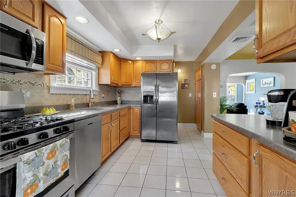 402 Argonne Dr, Buffalo, NY 14217 House Rental in Buffalo, NY