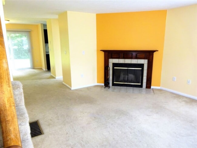 Building Photo - 88 Cadogan Way