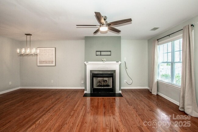 Foto del edificio - 17307 Villanova Rd