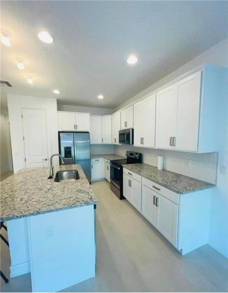 Building Photo - 10100 Brickhill Dr
