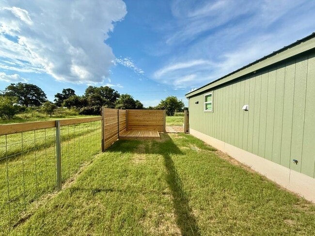 Building Photo - 671 Co Rd 3386