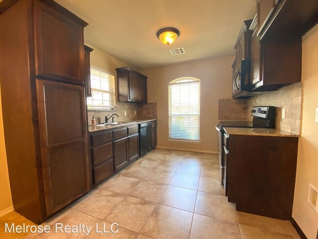 Building Photo - 3 br, 2 bath House - 19813 Serenade Way