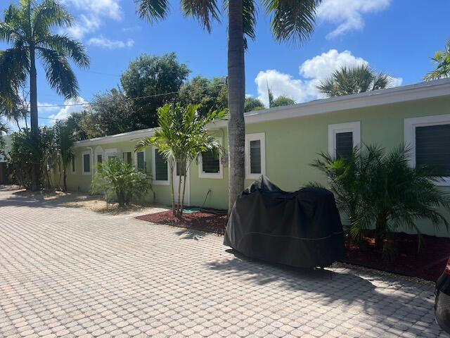 Foto del edificio - 116 Mayfield Rd