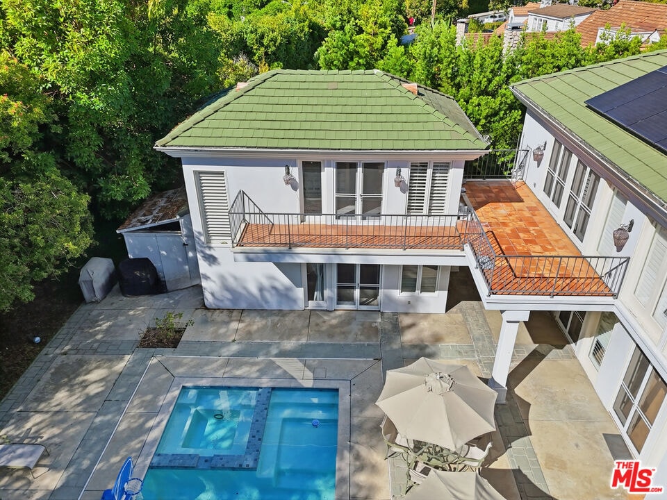 Primary Photo - 703 Trenton Dr