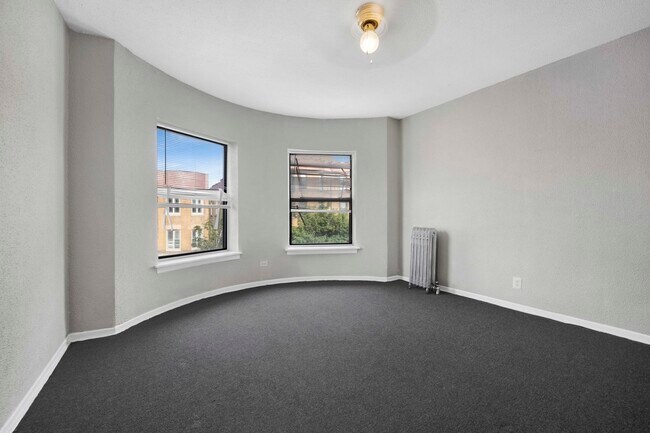 Foto del edificio - 6225 S Dorchester Ave