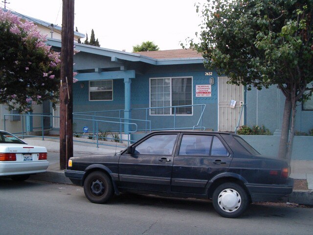 Primary Photo - 2630-2634 E 4th St