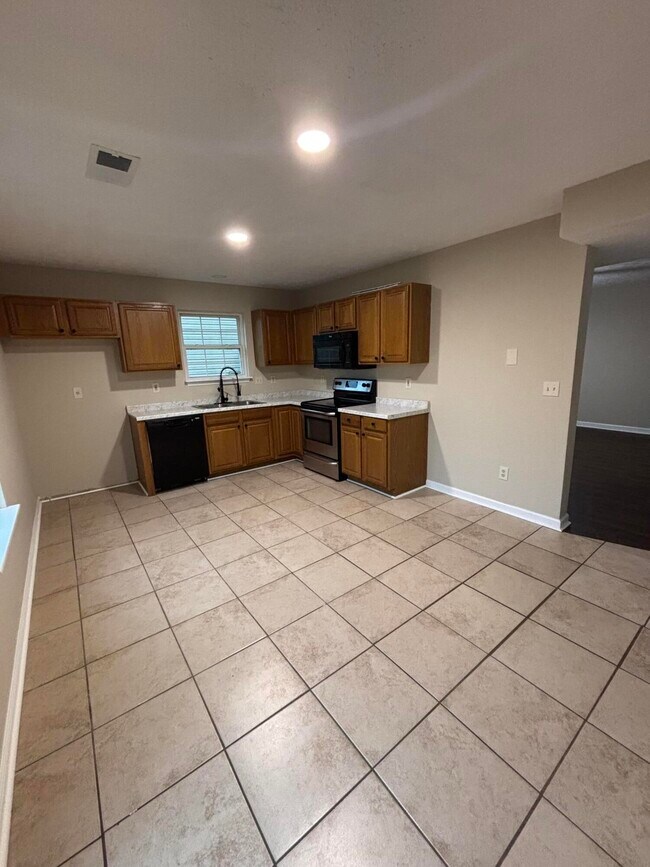 Foto del edificio - 2708 Hayden Park Ln