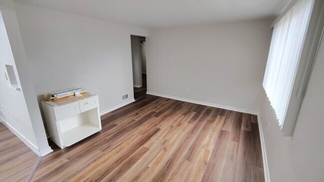 Foto del edificio - *Beautifully Renovated Single-Family Home ...