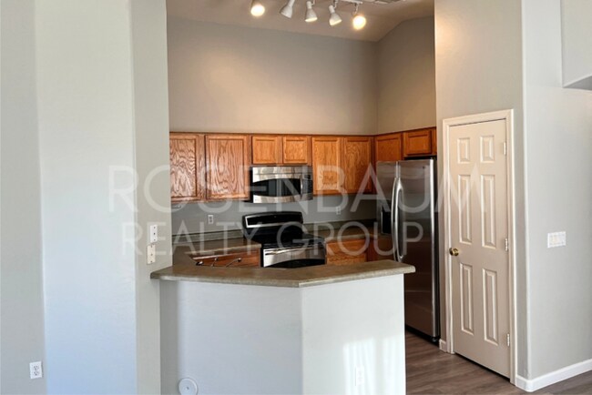 Building Photo - Beautiful 3-bedrooms, 2-baths home nestled...