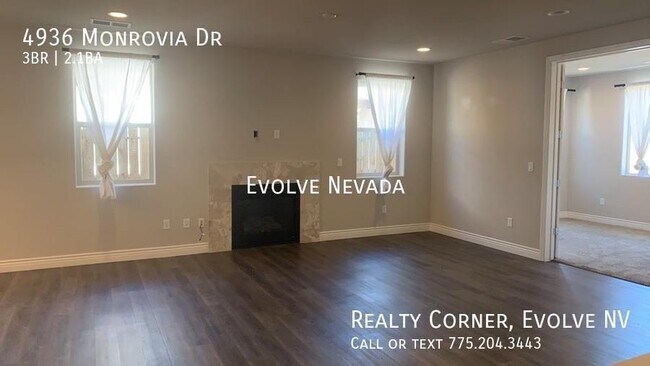 Foto del edificio - Stunning 3 Bed, 2.5 Bath Home in Spanish S...