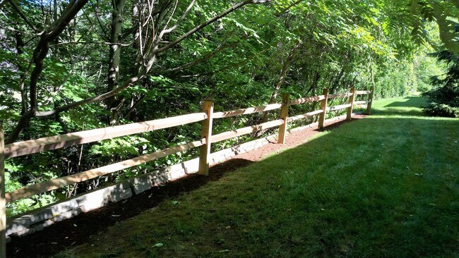 Foto del edificio - 3BR/3BA house plus utilities $2600