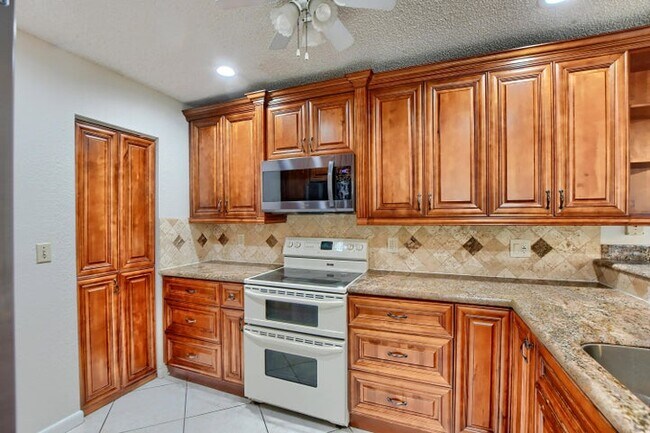 Foto del edificio - 22552 Middletown Dr
