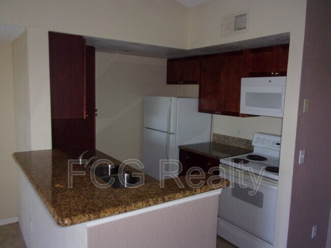 Foto del edificio - 5140 Conroy Rd