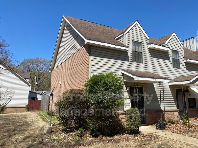 Primary Photo - 3741 New Covington Pike