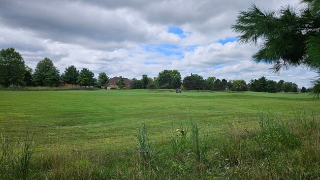 Building Photo - 801 Veterans Ln