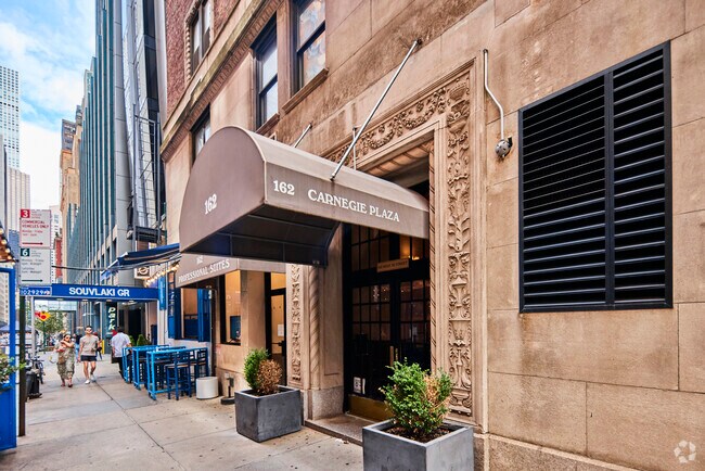 Foto del edificio - Carnegie Plaza