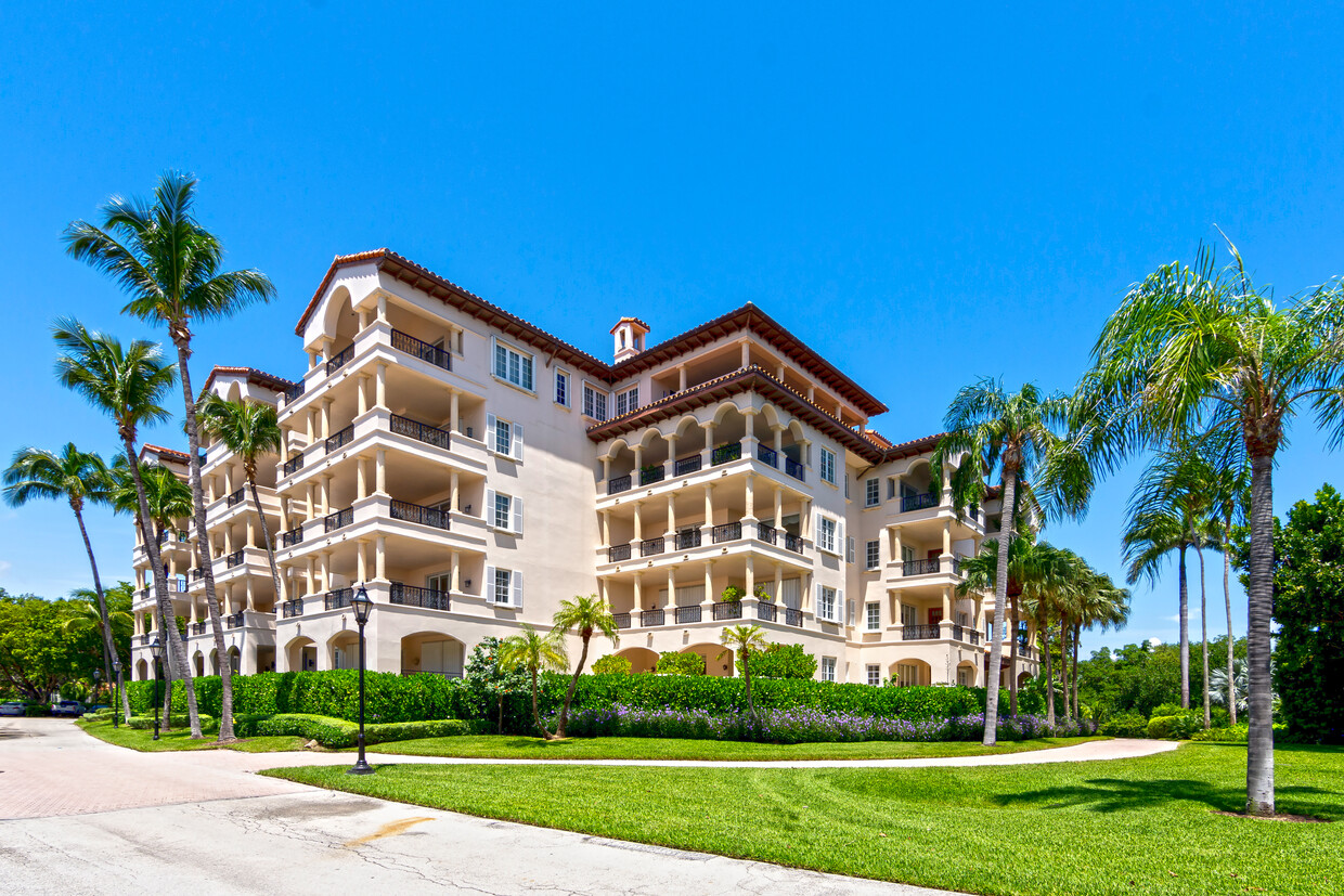 Primary Photo - 19112 Fisher Island Dr