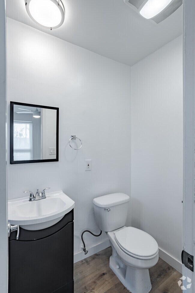 2HAB, 2BA - 1200 ft² - The Otis Apartment Homes