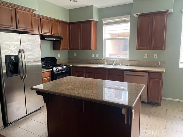 Foto del edificio - 1420 Cobblestone Ln