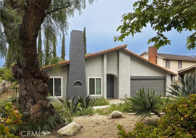 Foto principal - 2675 Bonnie Brae Ave