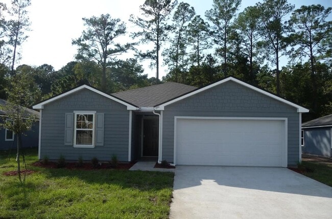 4BR Home with Solar Panels + Whole-Home Water Filtration - 4BR Home with Solar Panels + Whole-Home Water Filtration