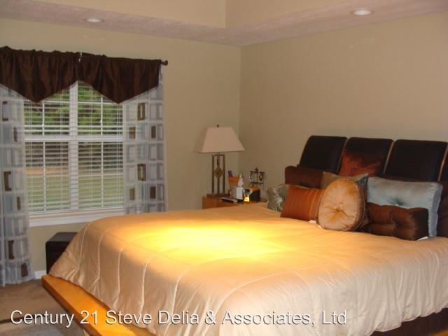 Building Photo - 3 br, 2 bath House - 6102 Fagan Circle