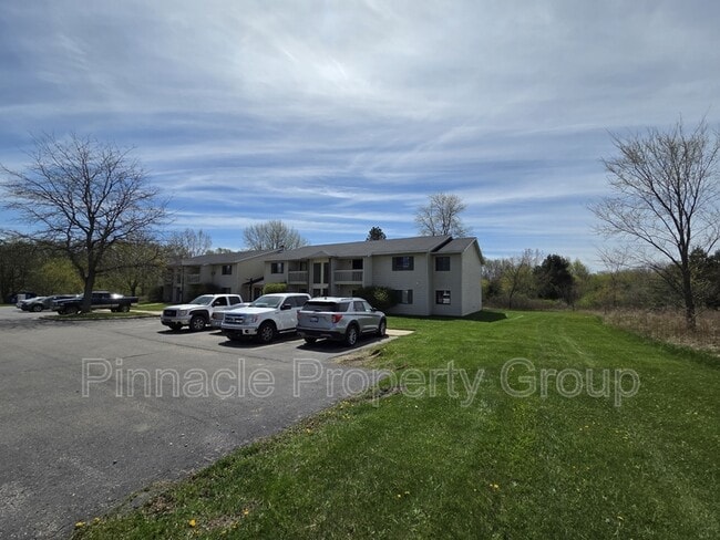 Building Photo - 3893 Orr Dr