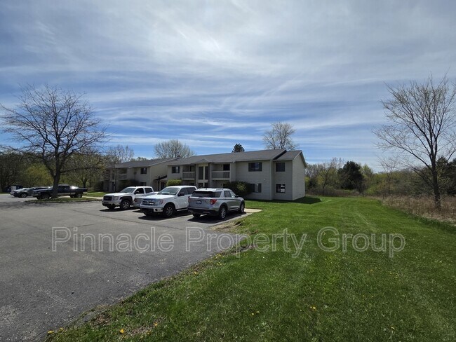 Building Photo - 3911 Orr Dr