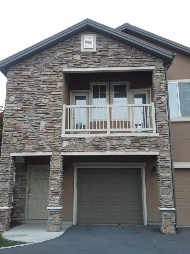 1376 W 50 N, Pleasant Grove, UT 84062 Condo for Rent in Pleasant