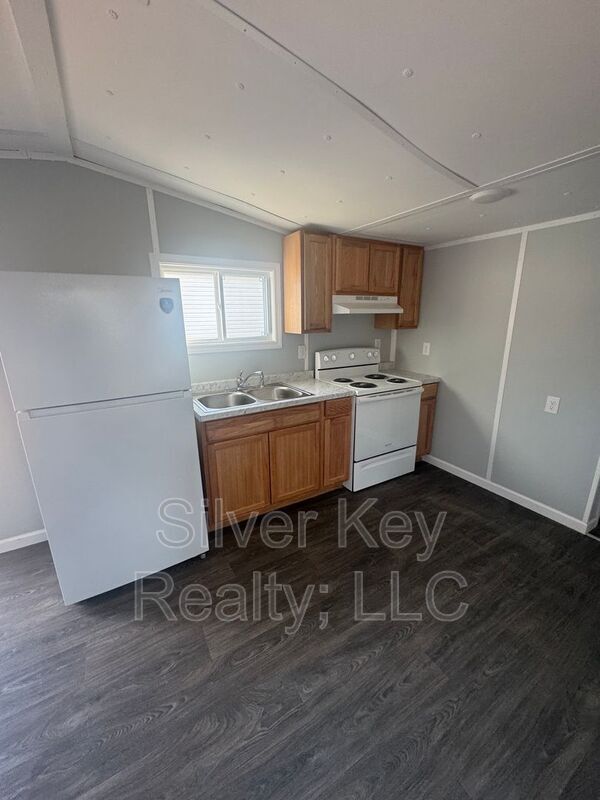 Foto del edificio - 1004 S Jackson St