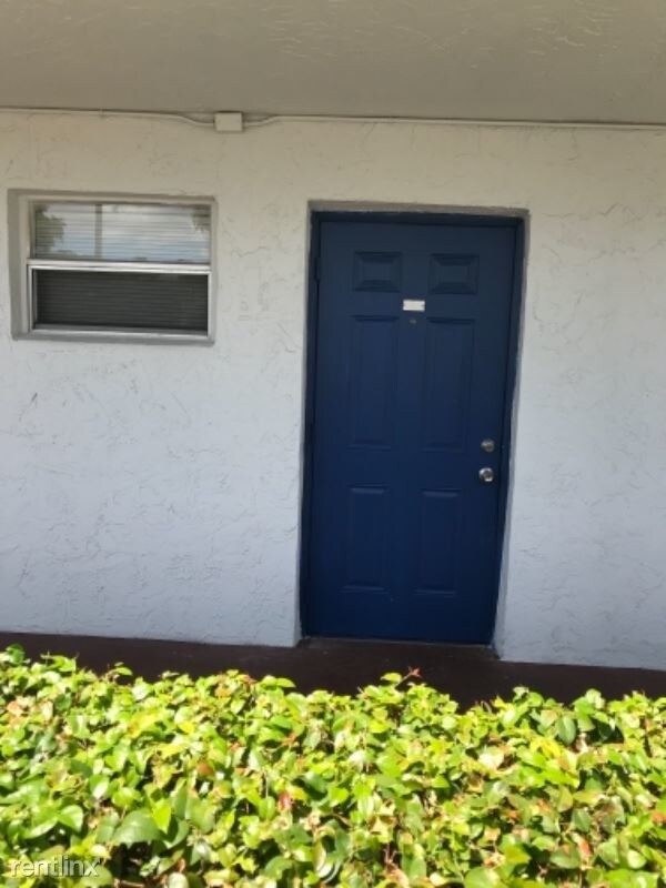 Primary Photo - 14050 SW 84th St