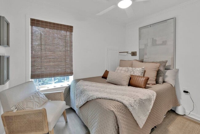 Building Photo - 1414 County Hwy 283 S