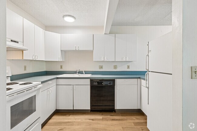 2 habitaciones, 1 baño - 1200 pies cuadrados - Cocina - Dakotas Apartments