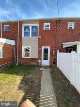 Building Photo - 2004 Kelmore Rd