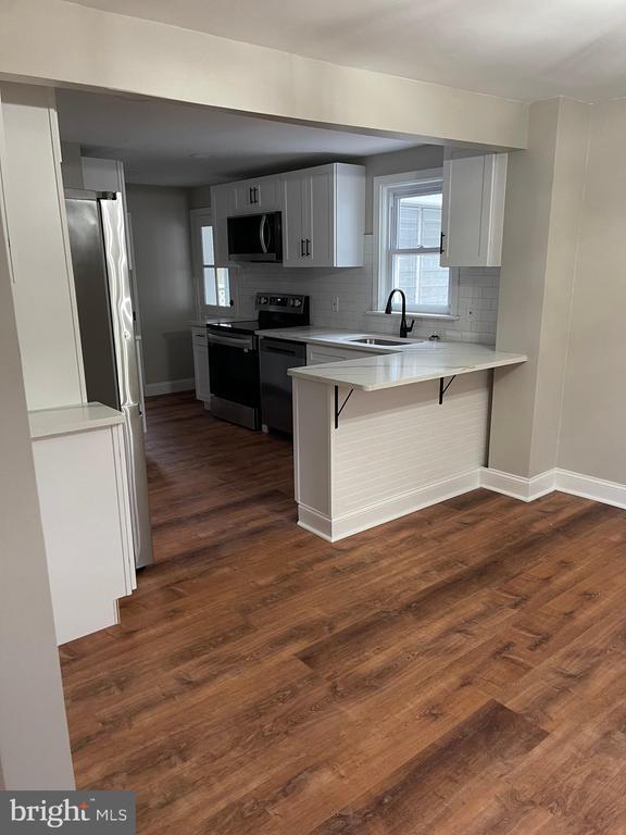 Foto del edificio - 418 Goodley Rd