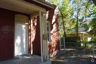 Building Photo - 968 W 500 S