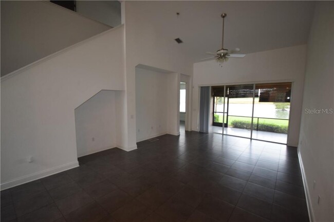 Building Photo - 2986 Mission Lakes Dr